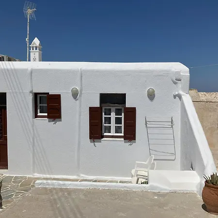 Lina's House